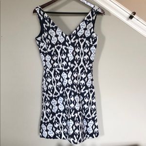Flirty GAP Linen Dress